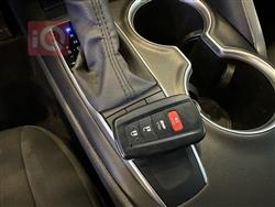 تۆیۆتا کامری